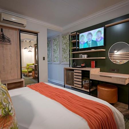 Villa Bali Luxury Guesthouse Bloemfontein Exterior foto