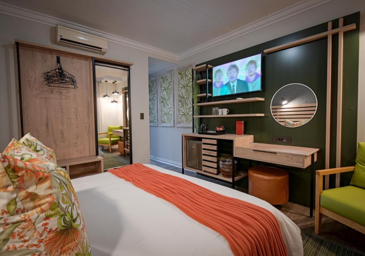 Villa Bali Luxury Guesthouse Bloemfontein Exterior foto