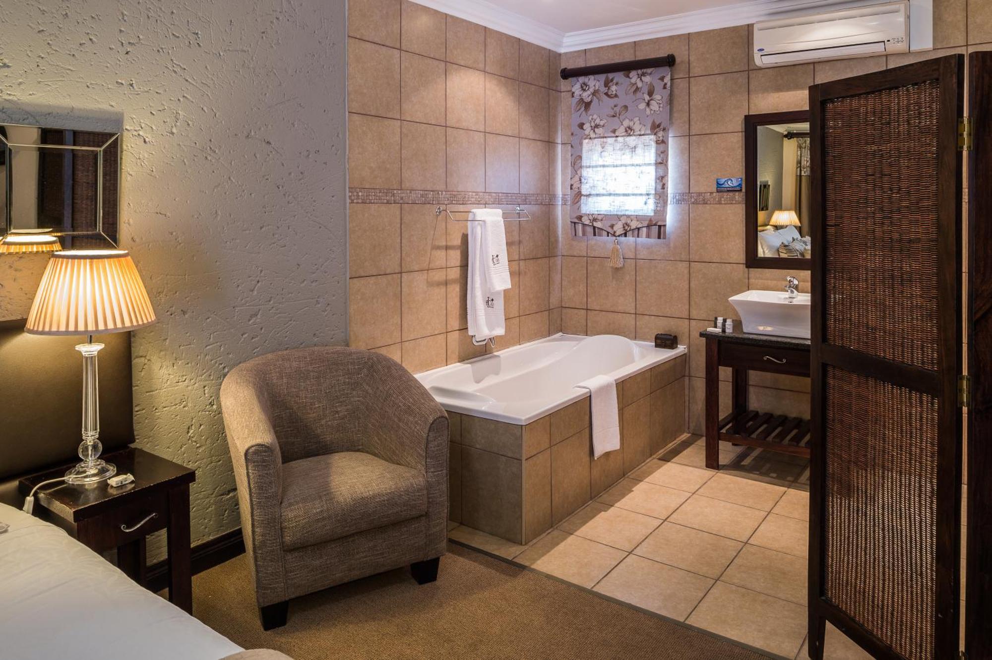 Villa Bali Luxury Guesthouse Bloemfontein Quarto foto