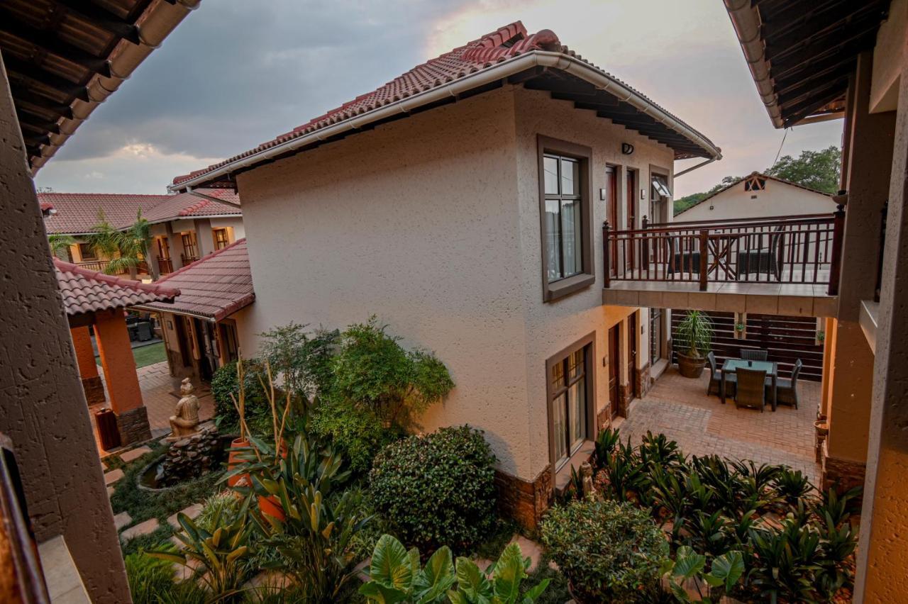 Villa Bali Luxury Guesthouse Bloemfontein Exterior foto